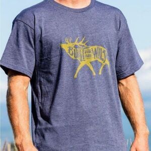 YETI built for the wild tee size S